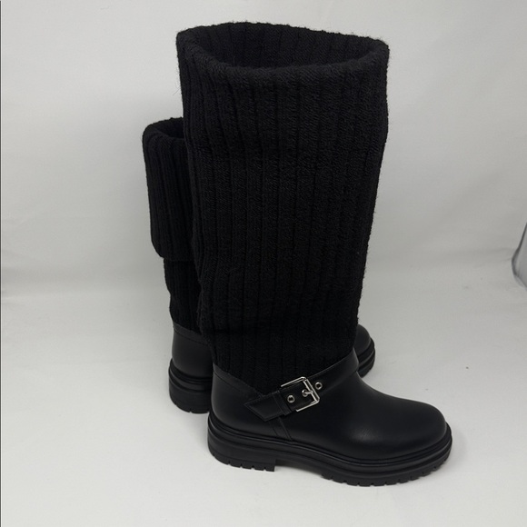 Gianvito Rossi Black Leather Knit Boots with Buckle - Picture 4 of 8